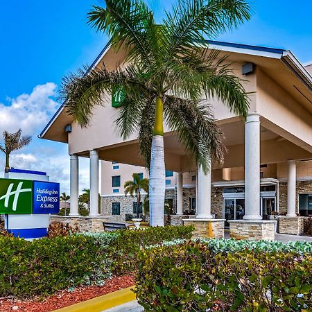 Holiday Inn Express & Suites Lantana By Ihg Bagian luar foto