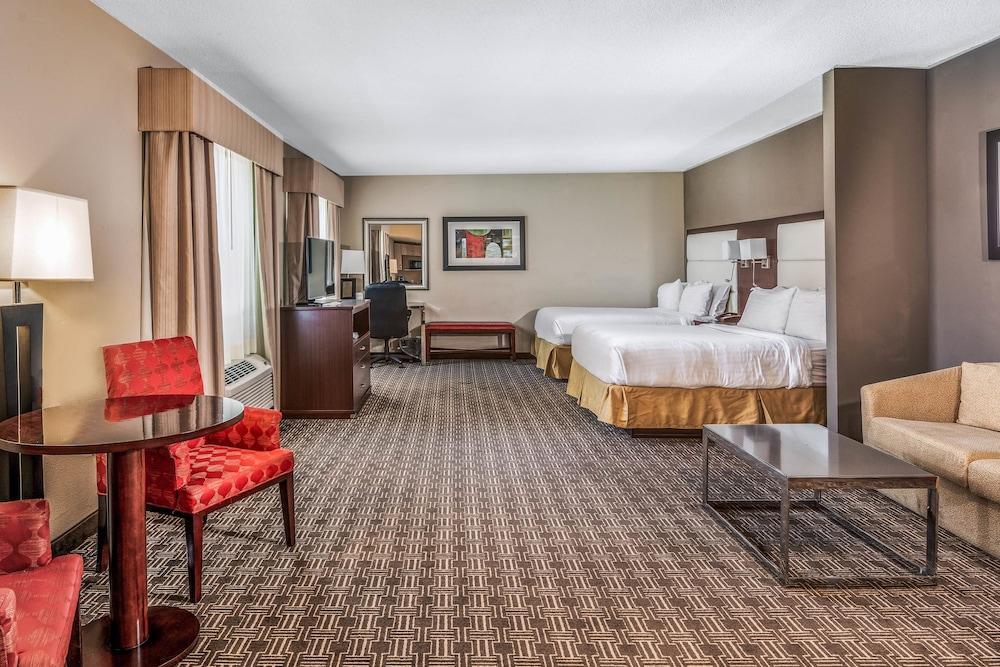 Holiday Inn Express & Suites Lantana By Ihg Bagian luar foto