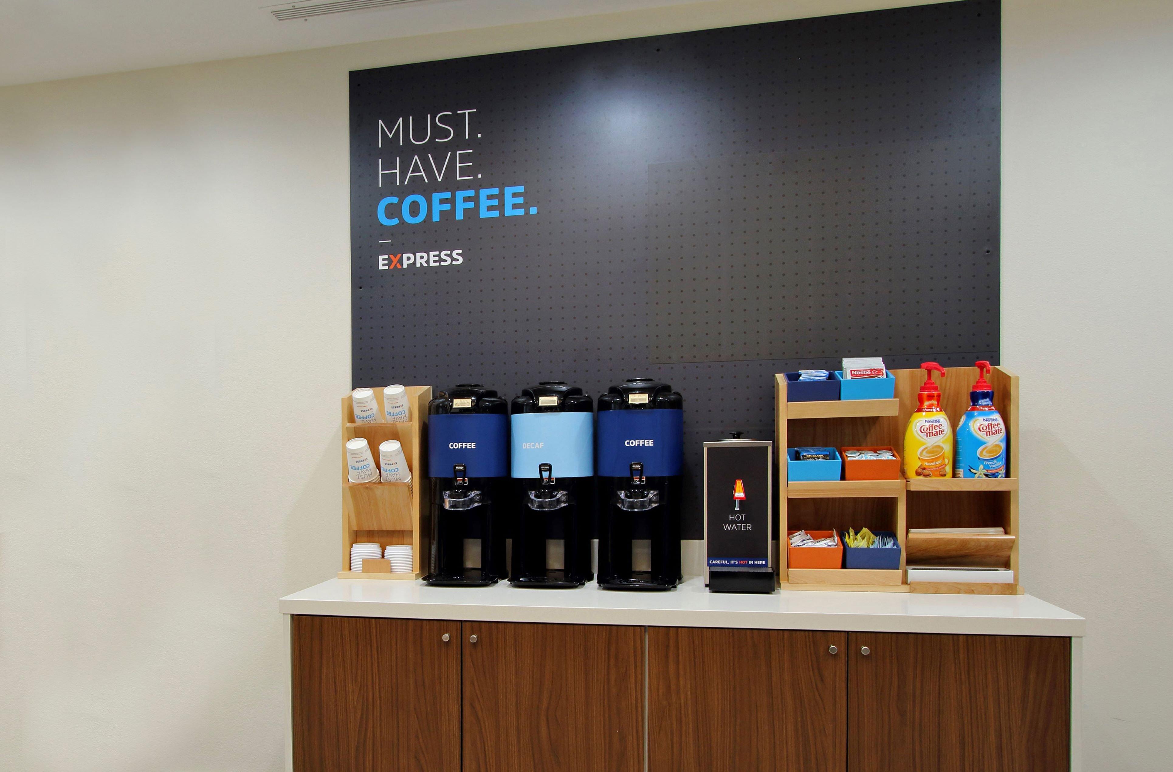 Holiday Inn Express & Suites Lantana By Ihg Bagian luar foto