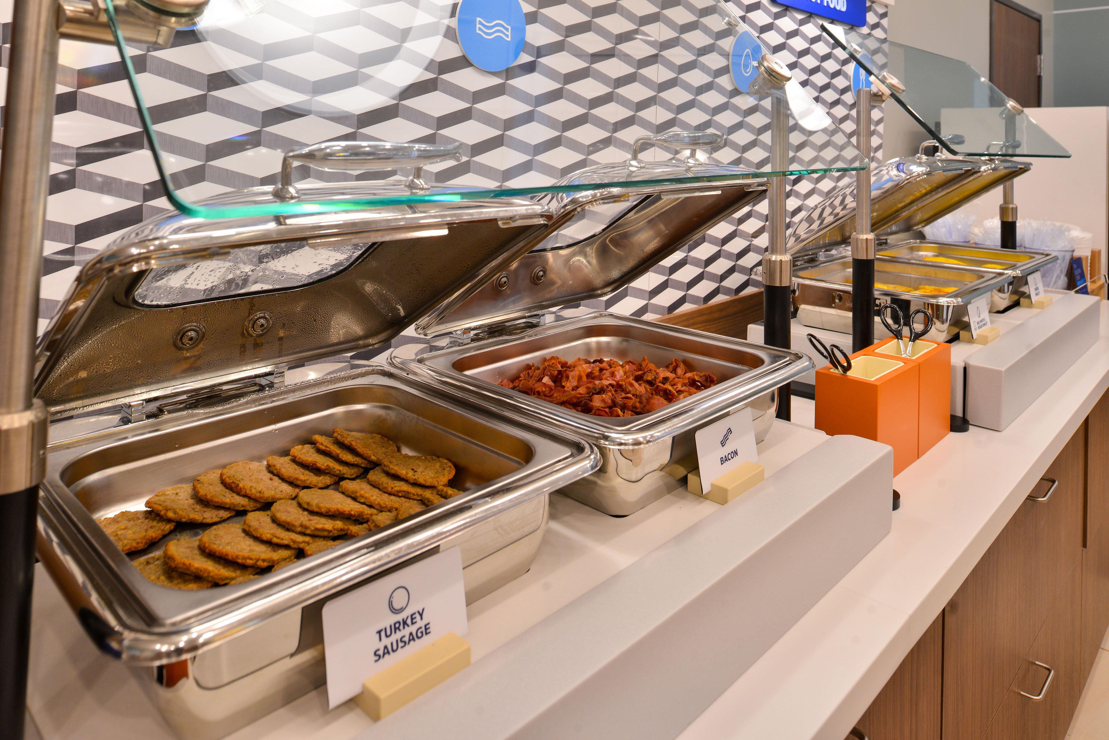 Holiday Inn Express & Suites Lantana By Ihg Bagian luar foto